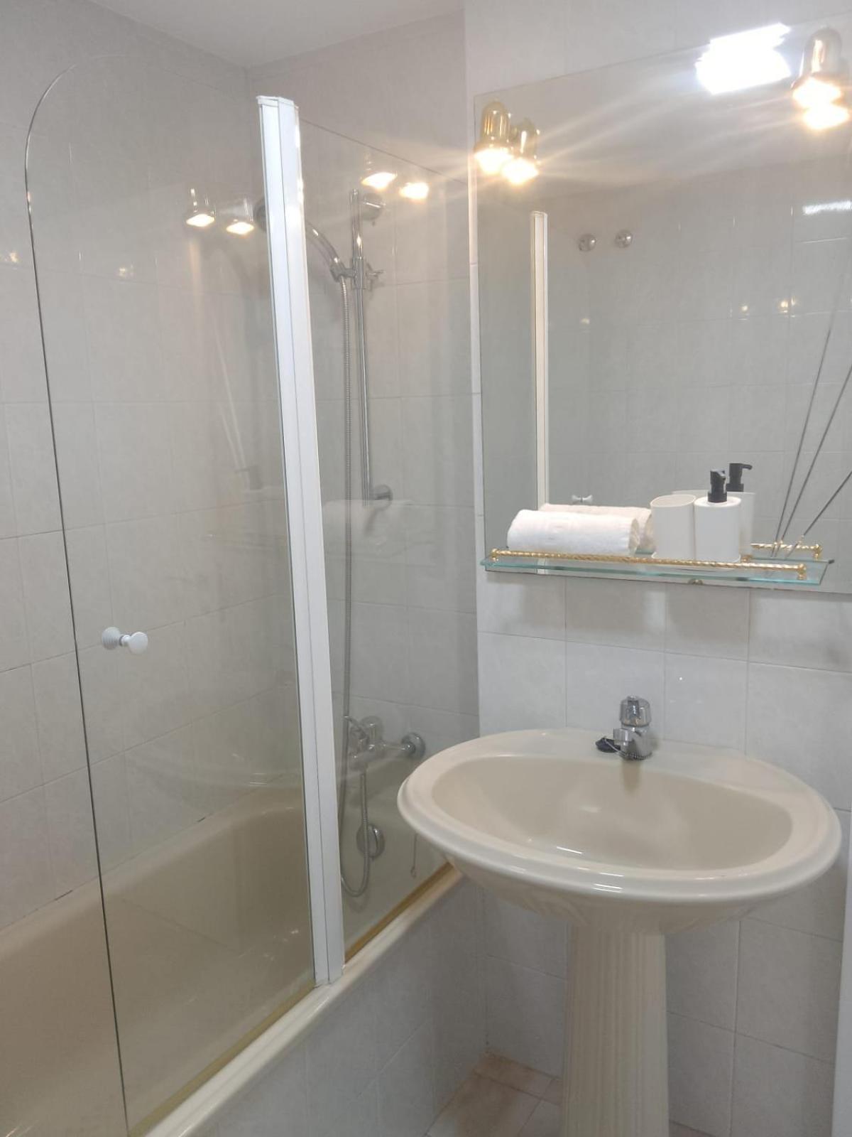 Fuengirola Puerto 2 Room & Parking Exterior photo